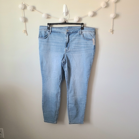 Old Navy Light Wash High Rise Skinny Jeans Size 24 - Picture 1 of 6